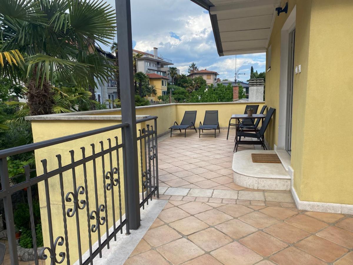 Apartments Hortensia Опатія Екстер'єр фото