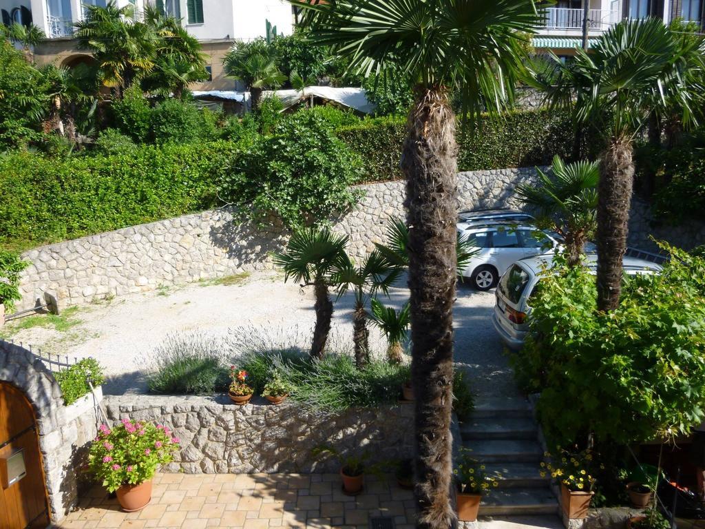 Apartments Hortensia Опатія Екстер'єр фото