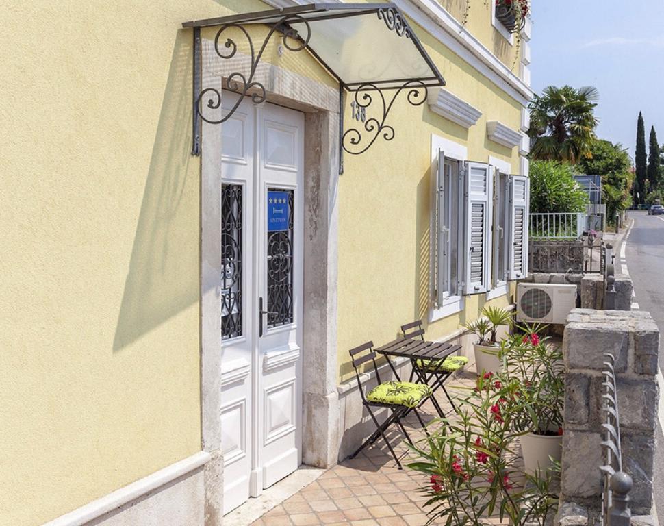 Apartments Hortensia Опатія Екстер'єр фото